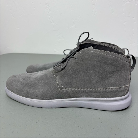 Johnnie-O Chill Chukka Boots Men\'s Neutral Gray Size 13 M Leather Suede Upper main image 5
